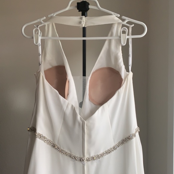 Halter Wedding Dress - Picture 6 of 9
